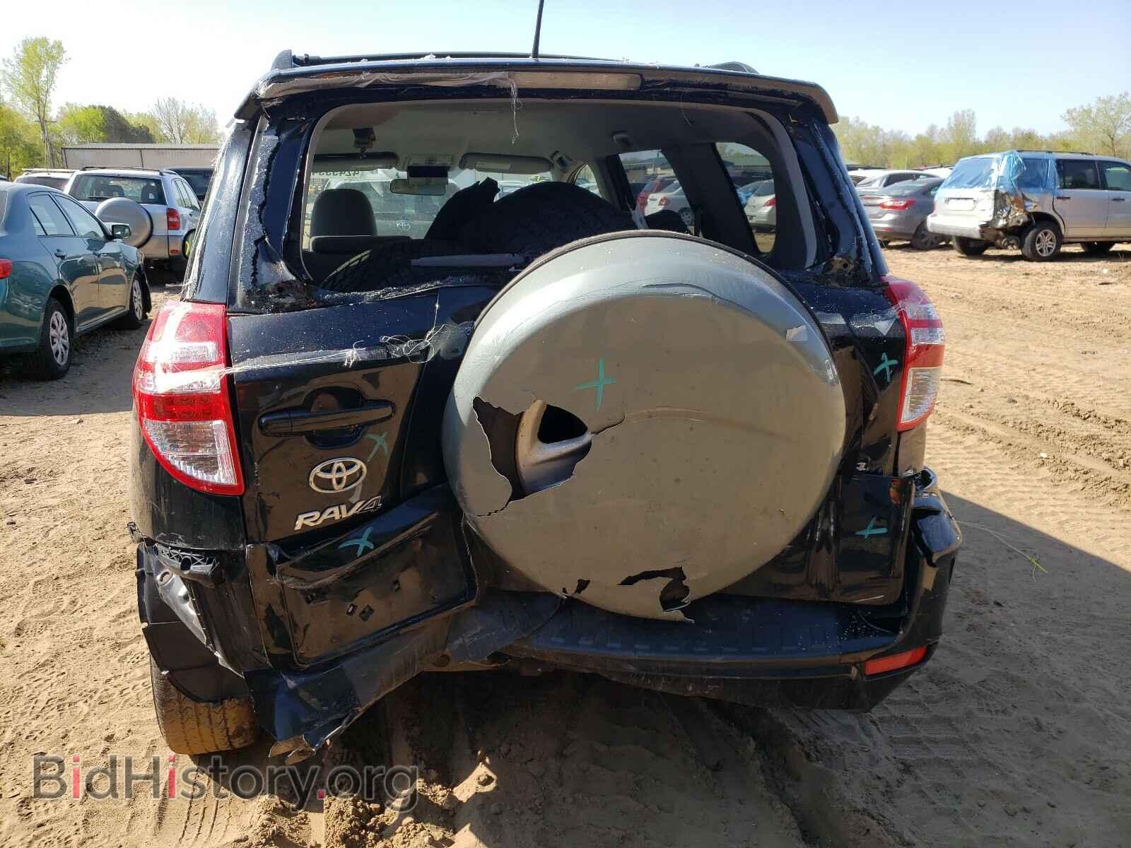 2011 TOYOTA RAV4 - VIN: JTMBF4DV2BD042752 - Фото 9