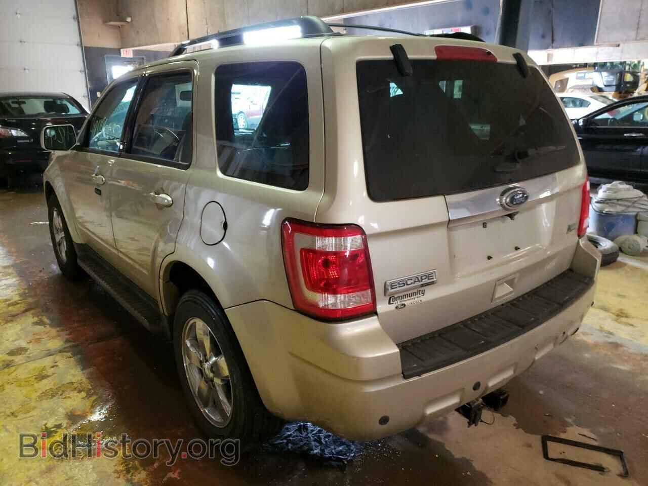 2011 FORD ESCAPE - VIN: 1FMCU9EG6BKB12302 - Фото 3