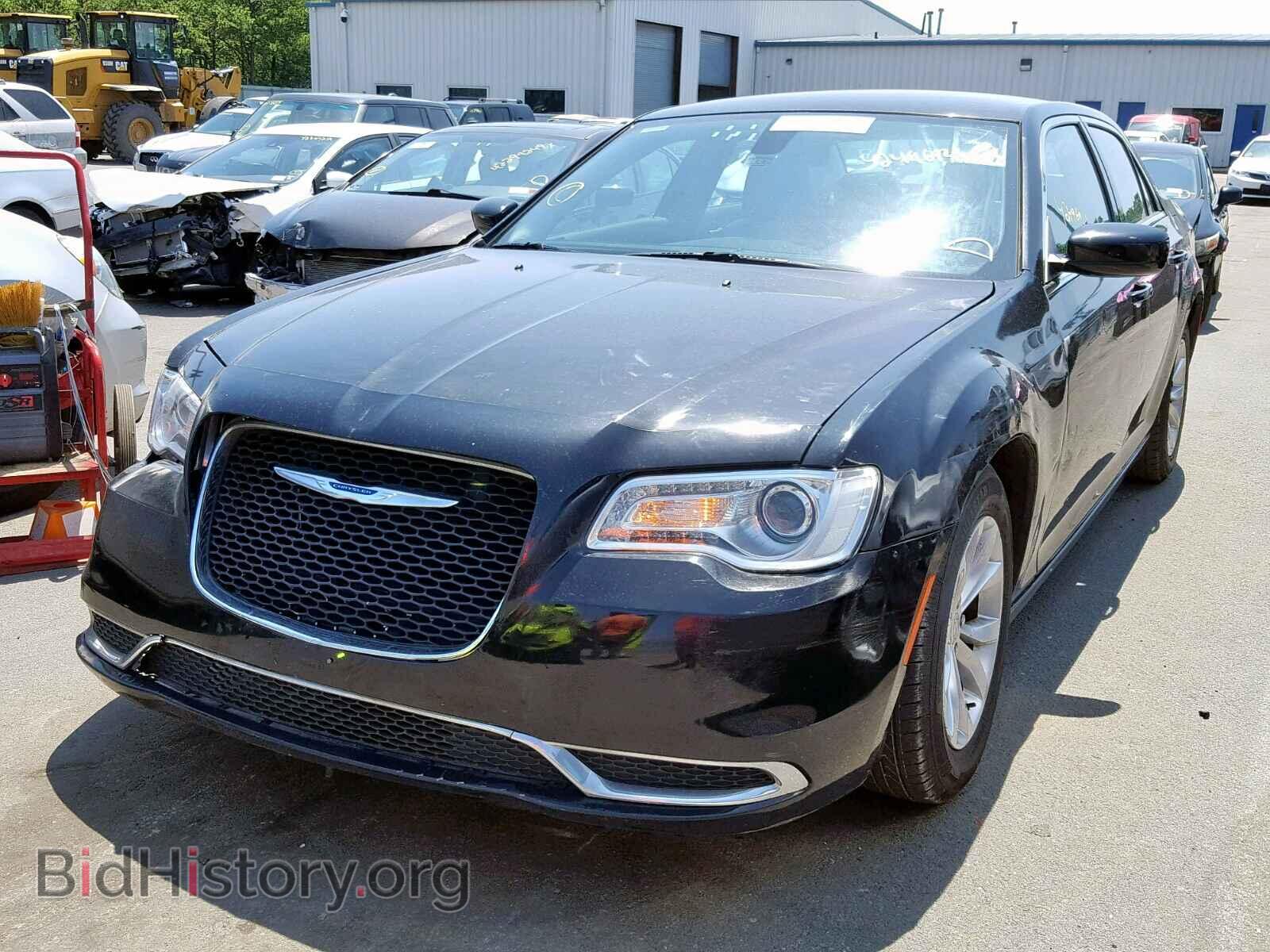 2015 CHRYSLER 300 - VIN: 2C3CCAAG6FH860693 - Фото 2