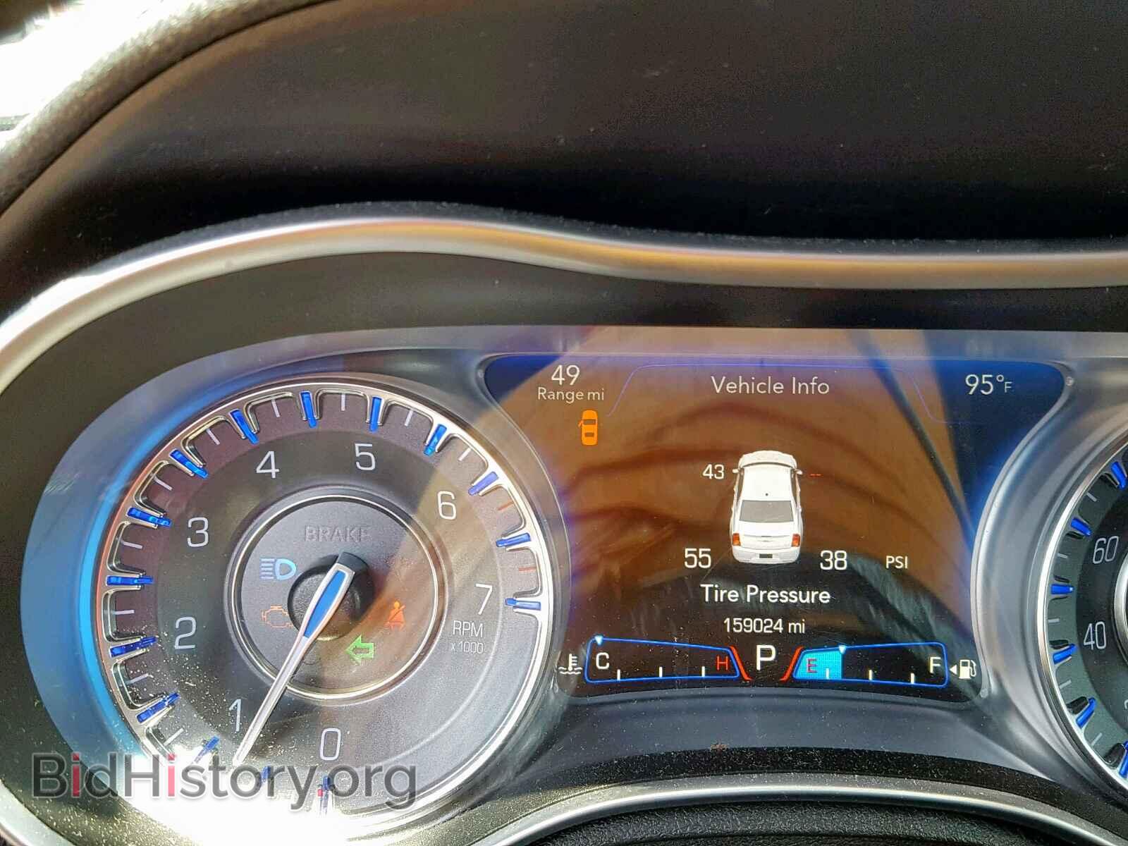 2015 CHRYSLER 300 - VIN: 2C3CCAAG6FH860693 - Фото 8