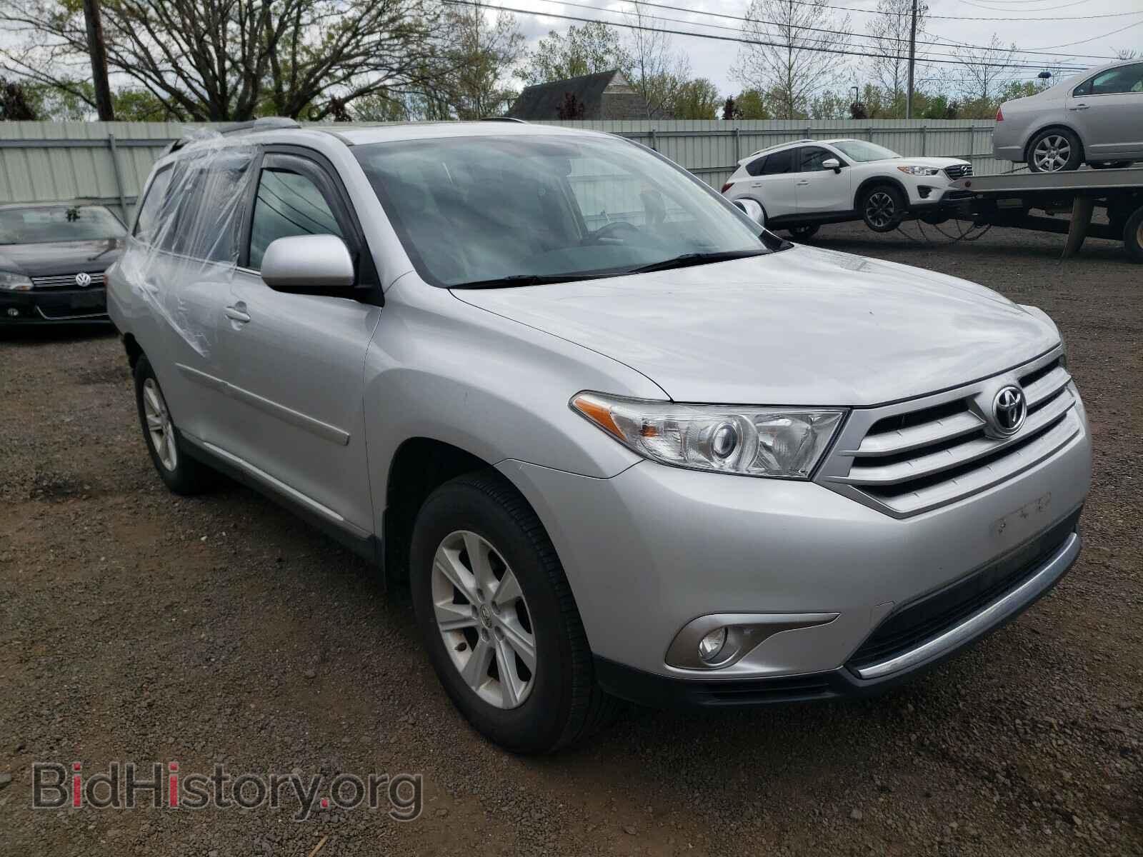 Фотография 5TDBK3EH6CS122477 - TOYOTA HIGHLANDER 2012
