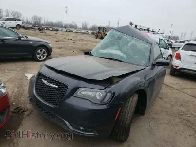 2018 CHRYSLER 300 - VIN: 2C3CCAGG7JH160763 - Photo 2