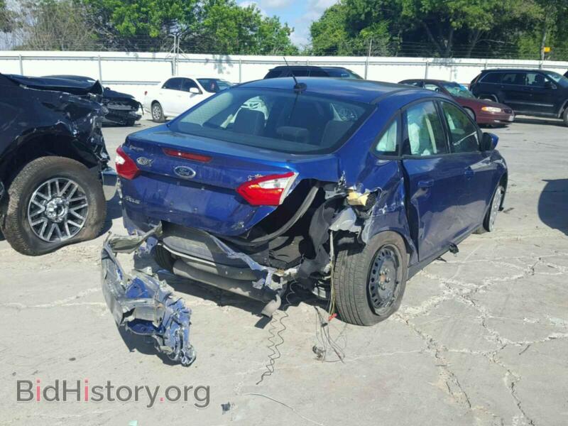 2012 Ford FOCUS (VIN 1FAHP3F2XCL435089) — photo 4 of 10