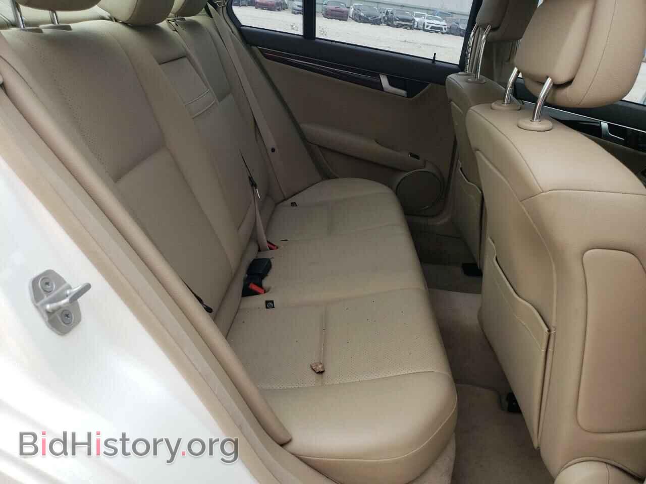 2013 MERCEDES-BENZ C-CLASS - VIN: WDDGF4HB0DA753706 - Фото 10
