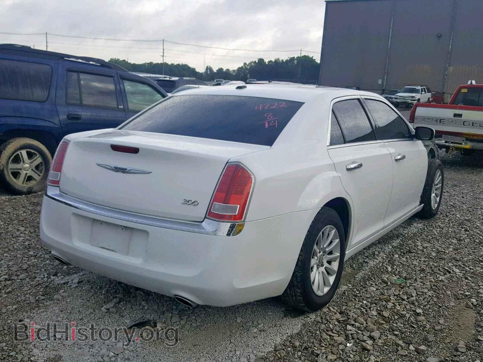 2014 CHRYSLER 300 - VIN: 2C3CCAAG5EH184722 - Фото 4