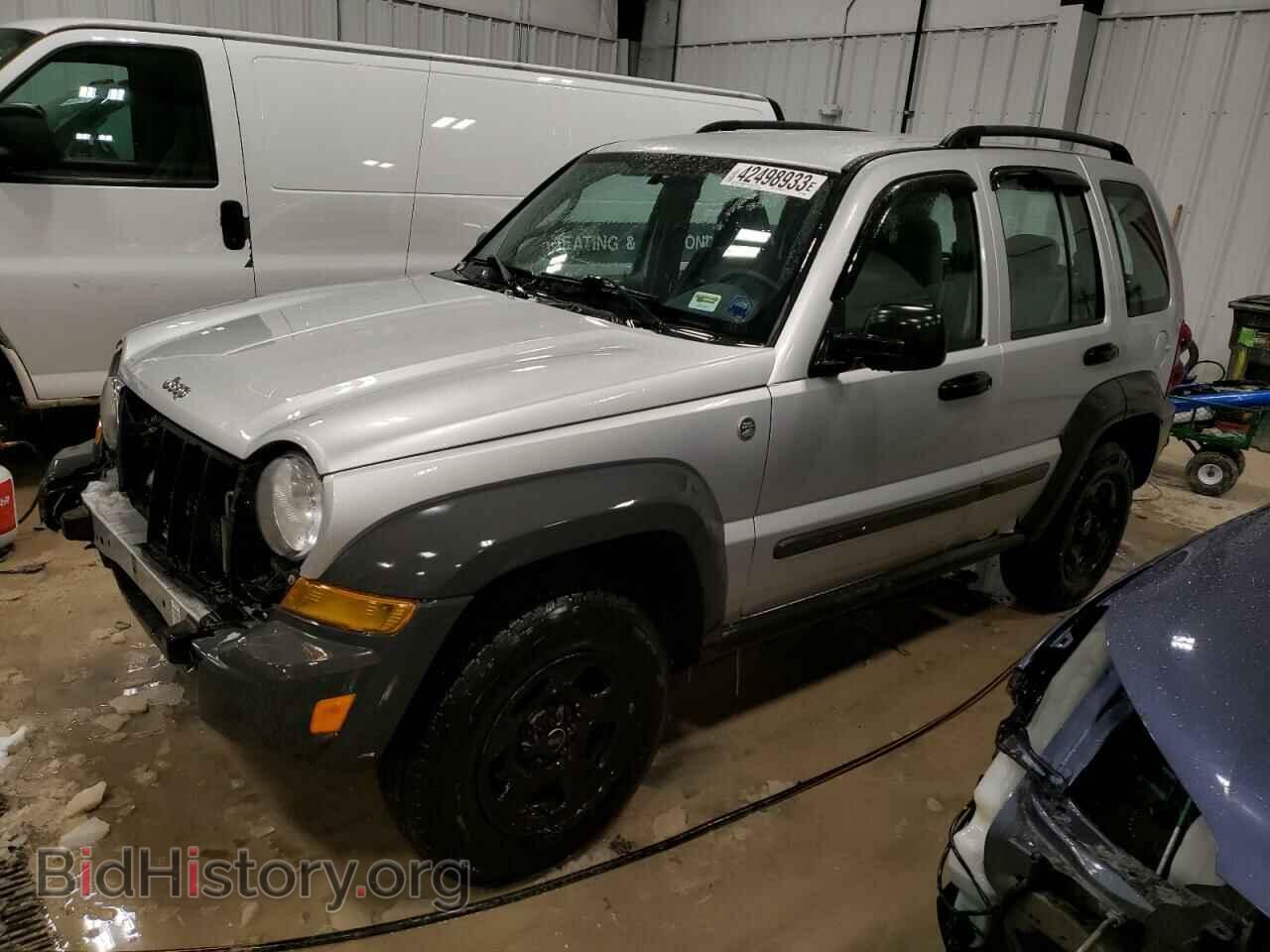 Photo 1J4GL48K57W700908 - JEEP LIBERTY 2007