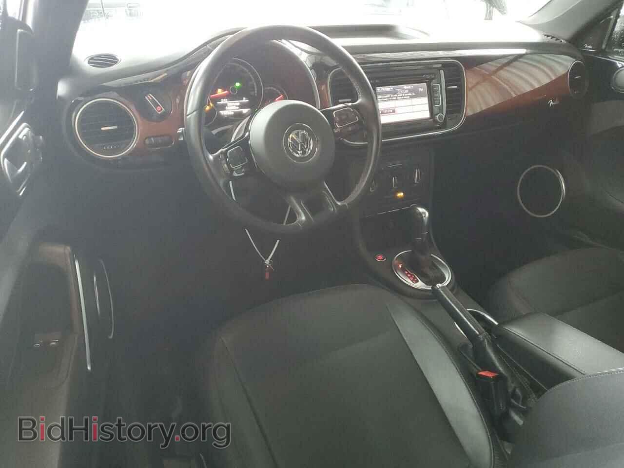 2013 VOLKSWAGEN BEETLE - VIN: 3VWJP7AT2DM653401 - Фото 8