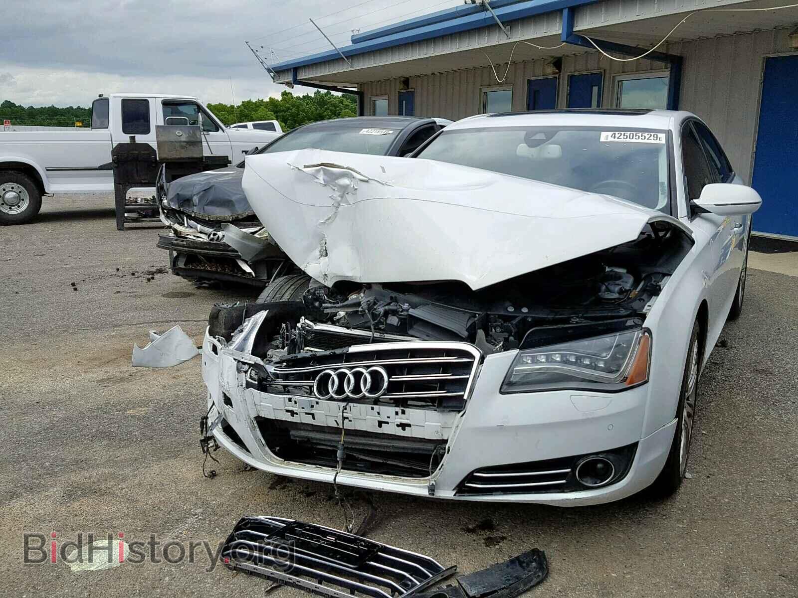 2012 AUDI A8 - VIN: WAUCVAFD5CN022420 - Photo 2