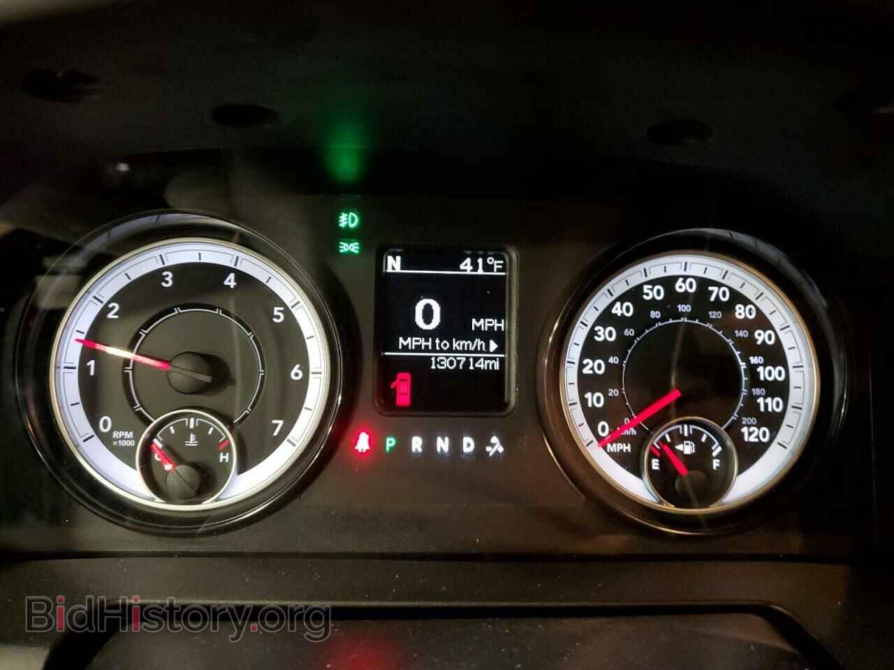 2018 RAM 1500 - VIN: 1C6RR7FG7JS288915 - Фото 9