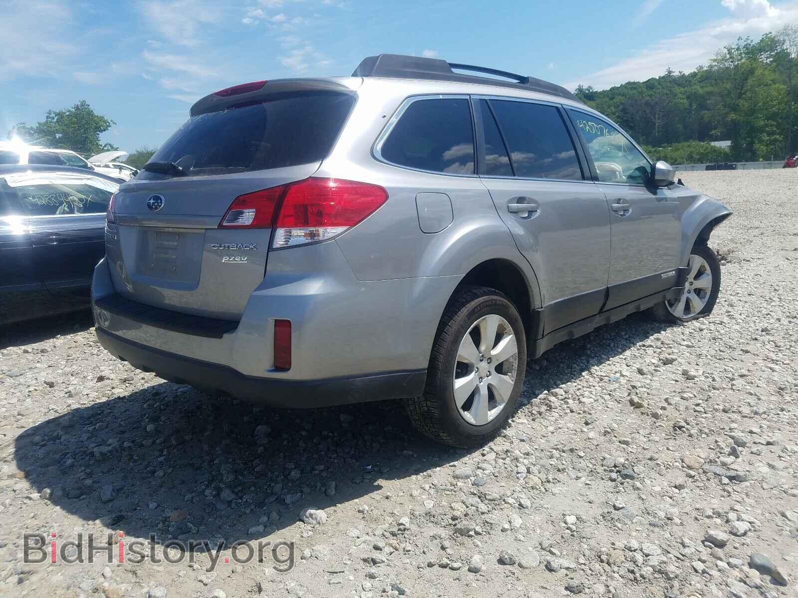 2011 SUBARU OUTBACK - VIN: 4S4BRBCC1B3364084 - Photo 4