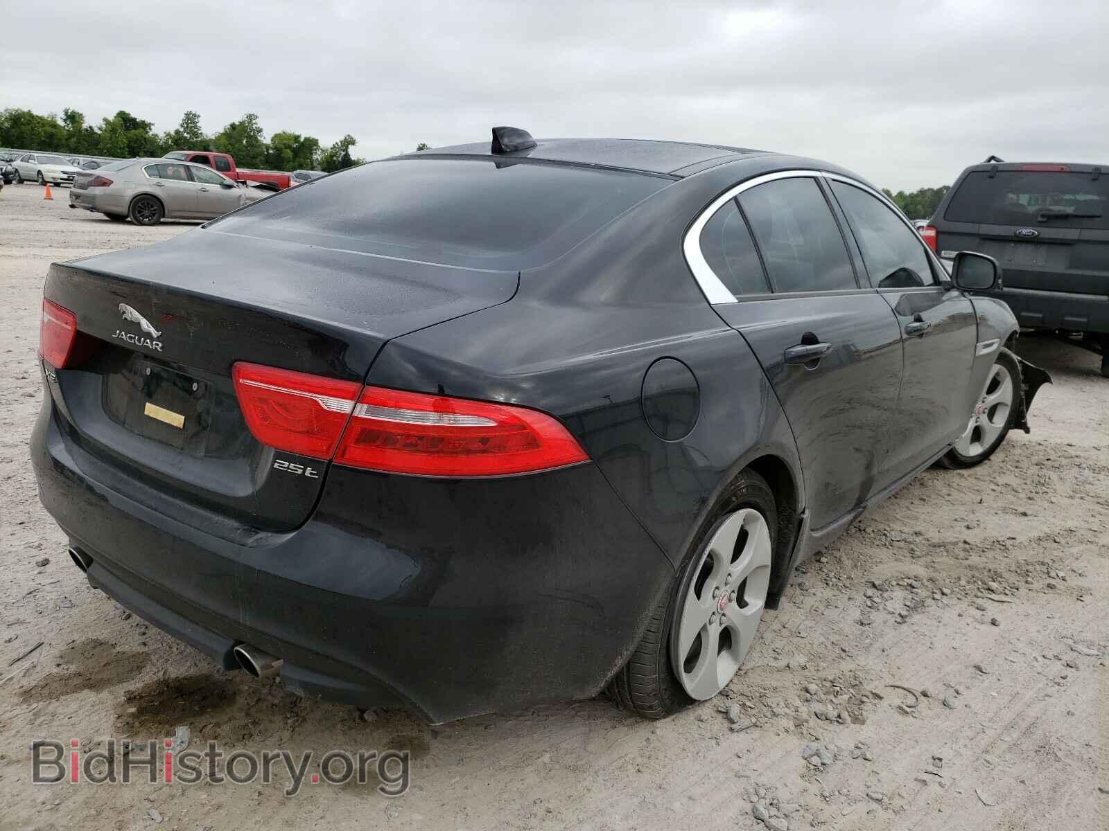 2017 JAGUAR XE - VIN: SAJAR4BG4HA973336 - Фото 4