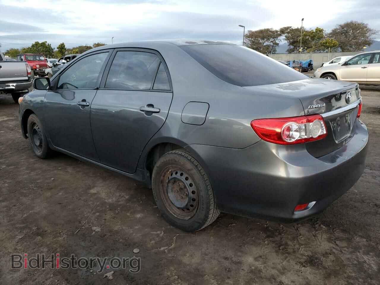2011 TOYOTA COROLLA - VIN: 2T1BU4EE7BC569123 - Фото 2