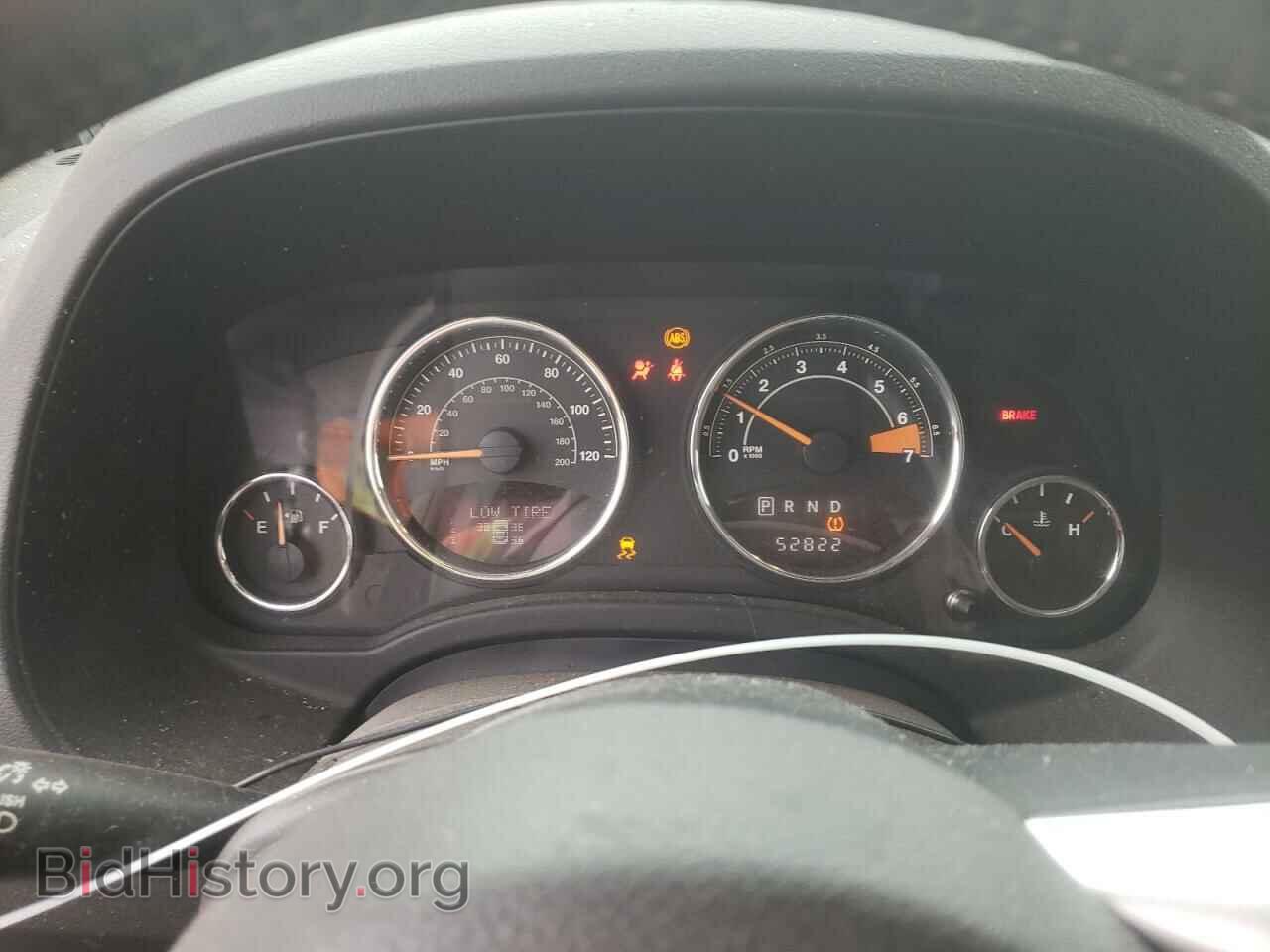 2014 JEEP COMPASS - VIN: 1C4NJCEA8ED679585 - Фото 9