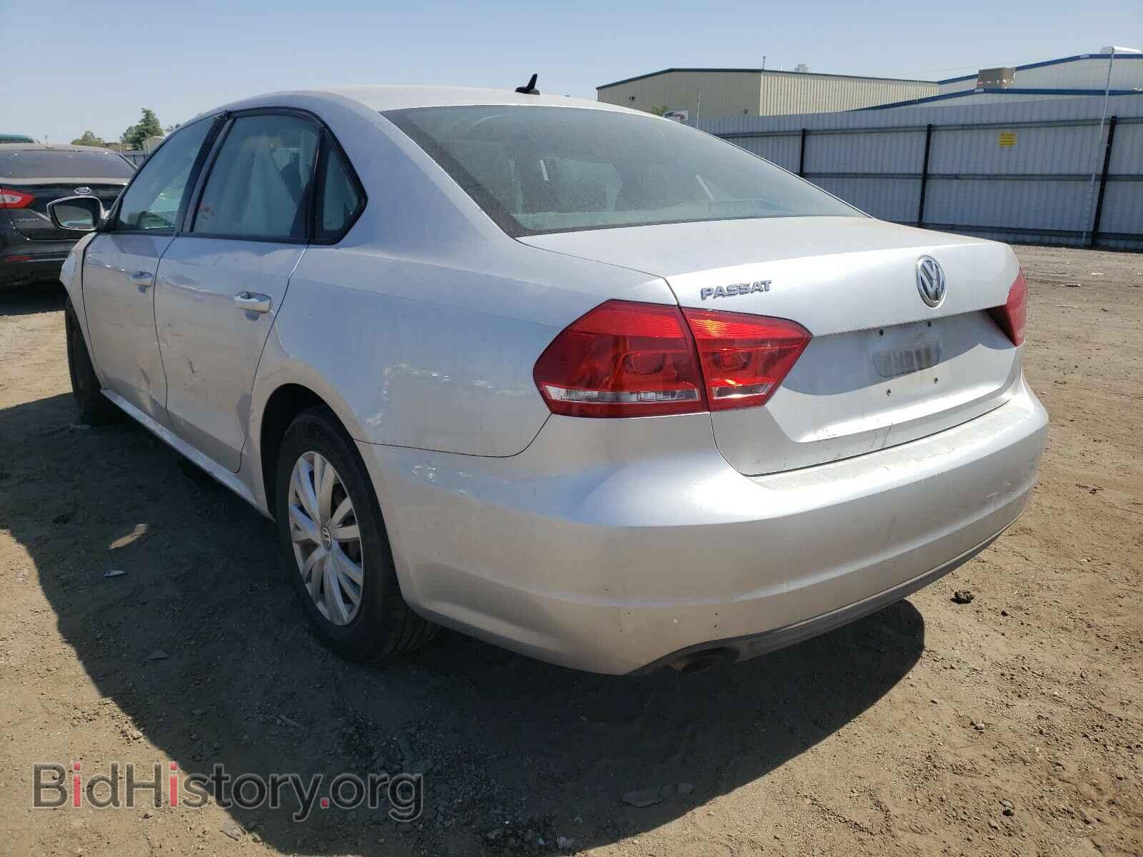 2014 VOLKSWAGEN PASSAT - VIN: 1VWAP7A33EC010431 - Фото 3