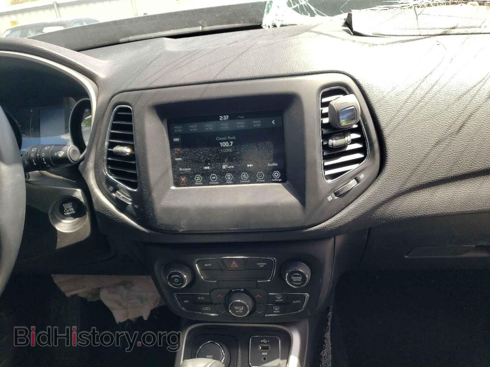 2019 JEEP COMPASS - VIN: 3C4NJDBB4KT849661 - Фото 9