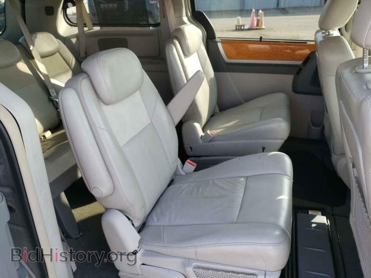 2010 CHRYSLER MINIVAN - VIN: 2A4RR6DX4AR153652 - Фото 6