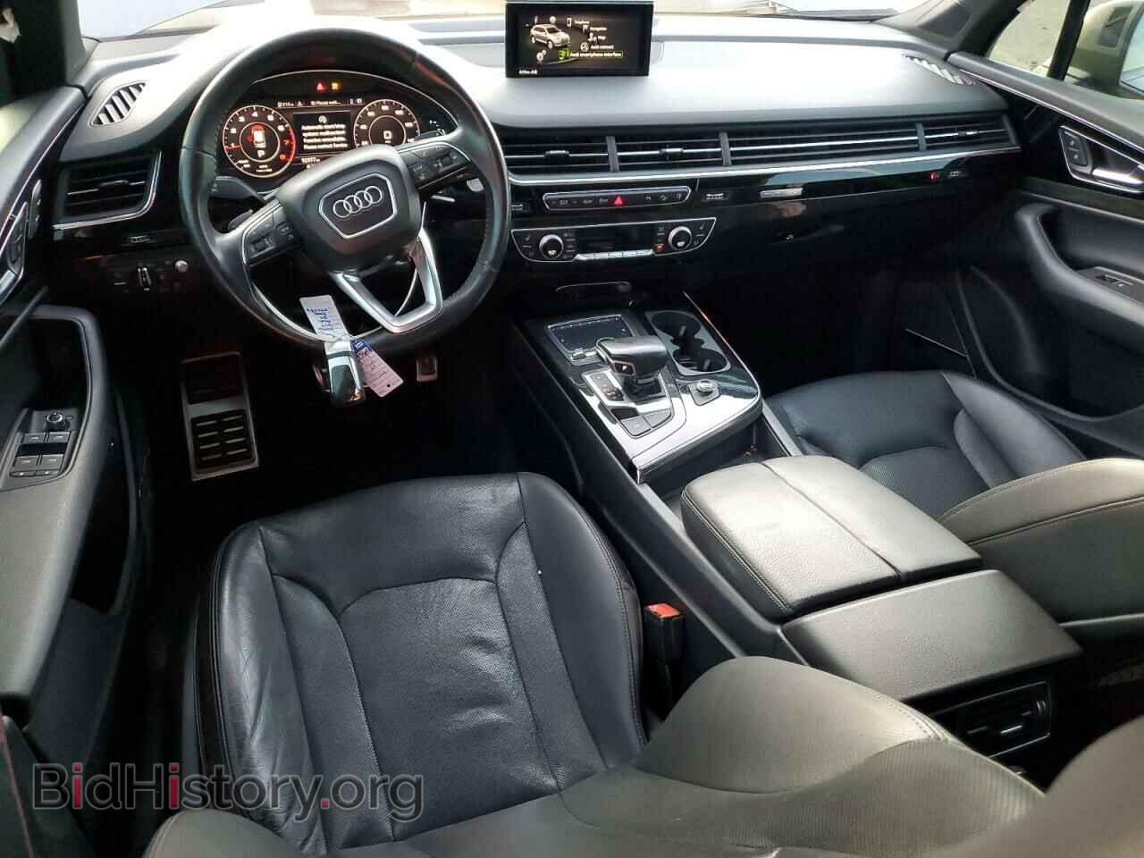 2017 AUDI Q7 - VIN: WA1VAAF72HD040236 - Фото 8