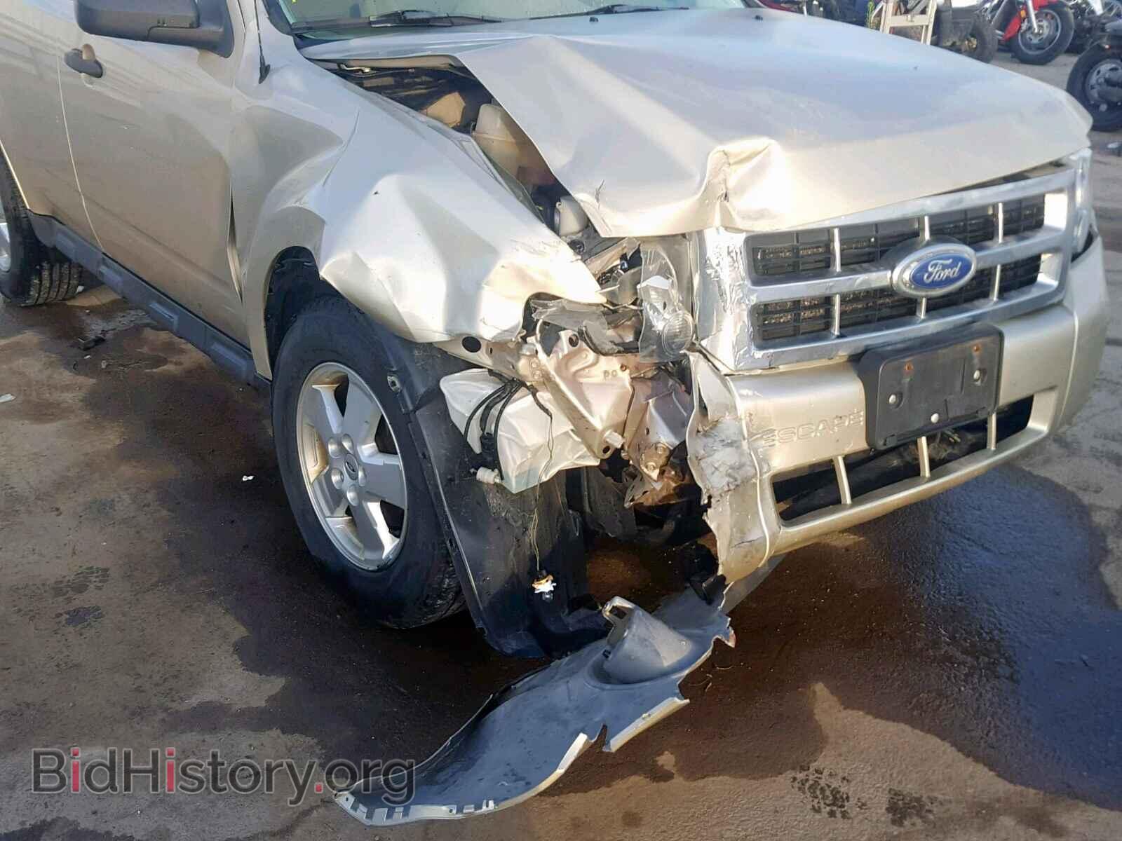 2011 FORD ESCAPE - VIN: 1FMCU9DG0BKB94190 - Фото 9
