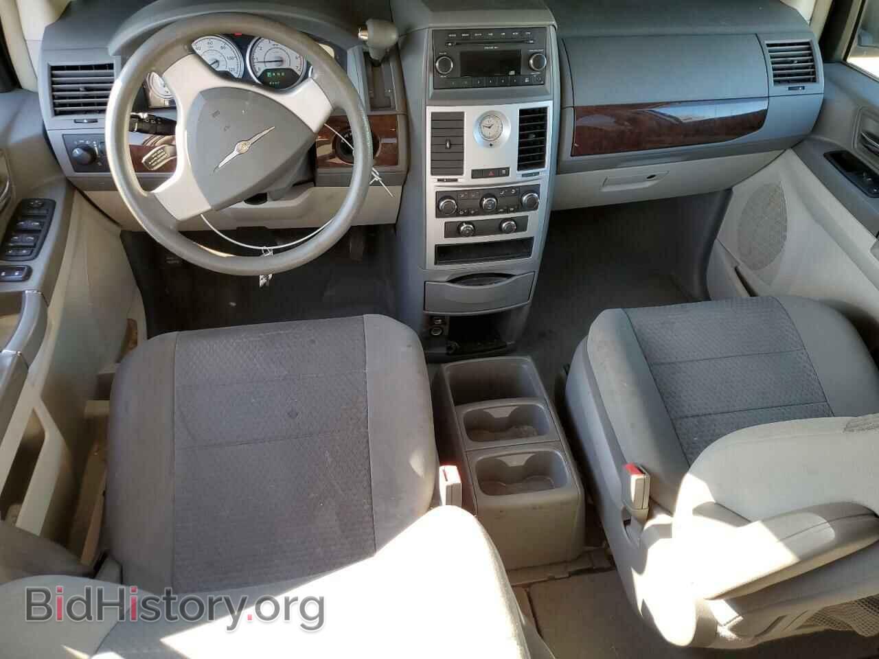 2010 CHRYSLER MINIVAN - VIN: 2A4RR4DE1AR110227 - Фото 8