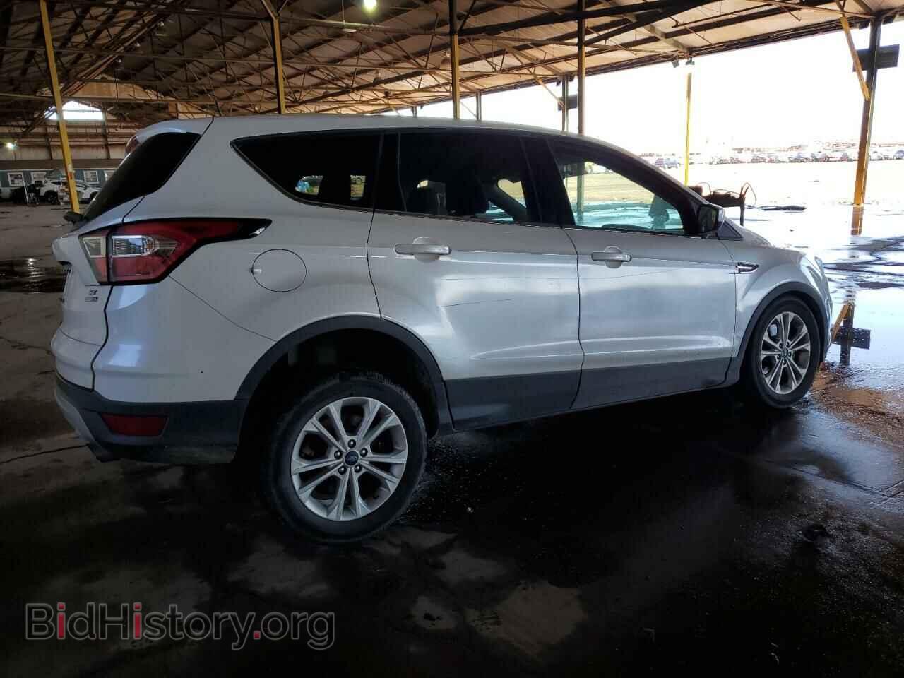 2017 FORD ESCAPE - VIN: 1FMCU9GD7HUC68302 - Фото 3