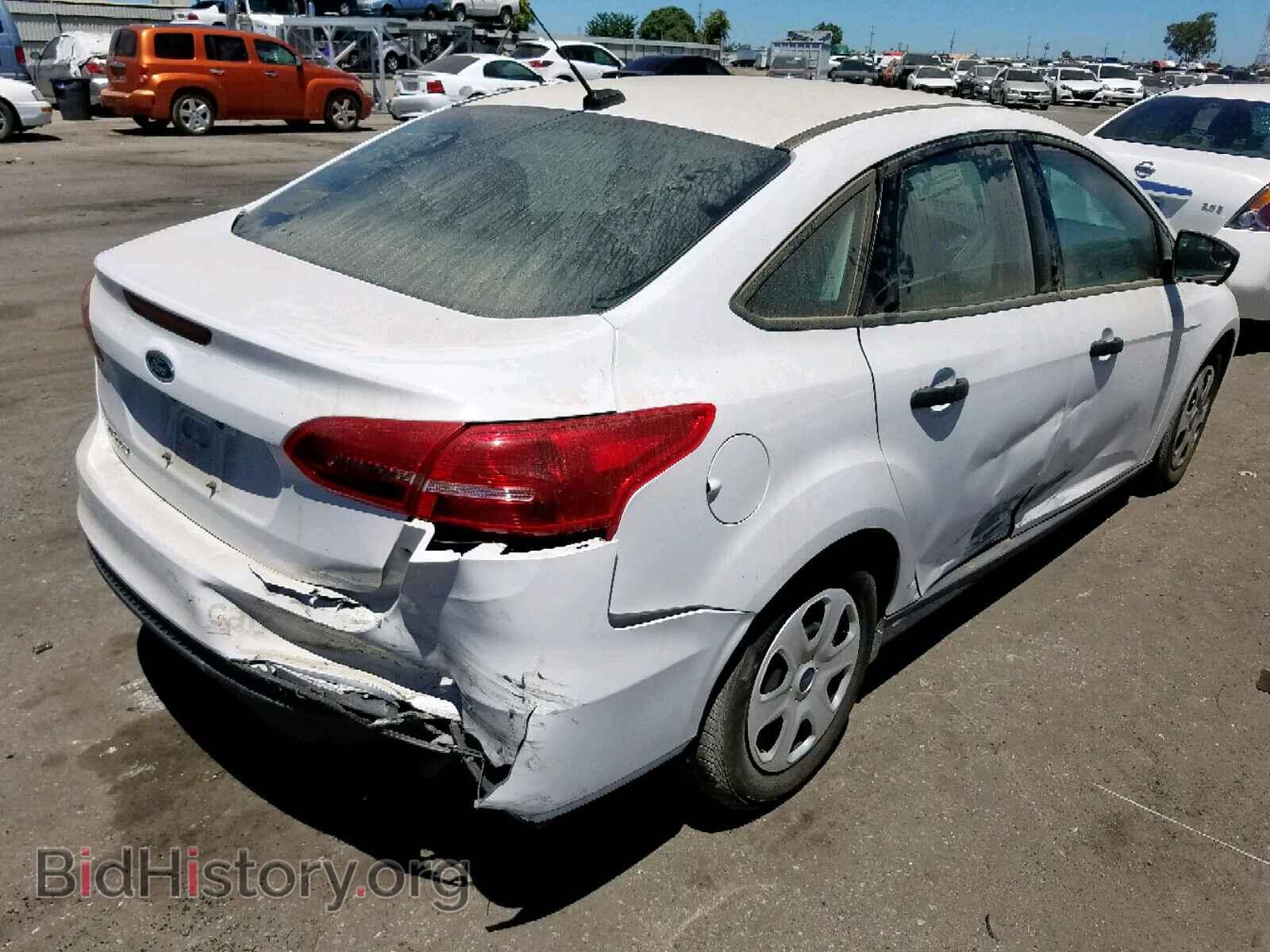2016 FORD FOCUS - VIN: 1FADP3E24GL339352 - Photo 4