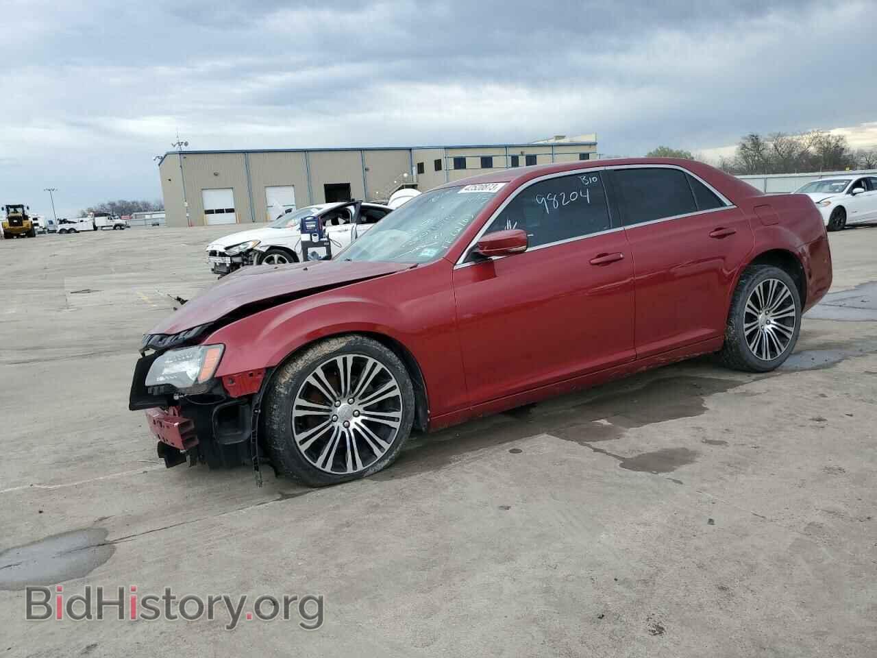 Фотография 2C3CCABGXDH657995 - CHRYSLER 300 2013