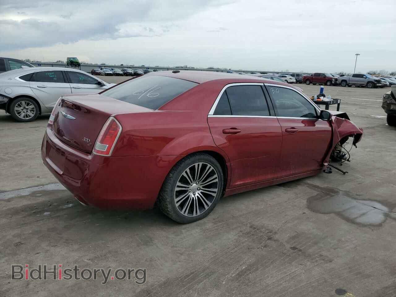 2013 CHRYSLER 300 - VIN: 2C3CCABGXDH657995 - Фото 3