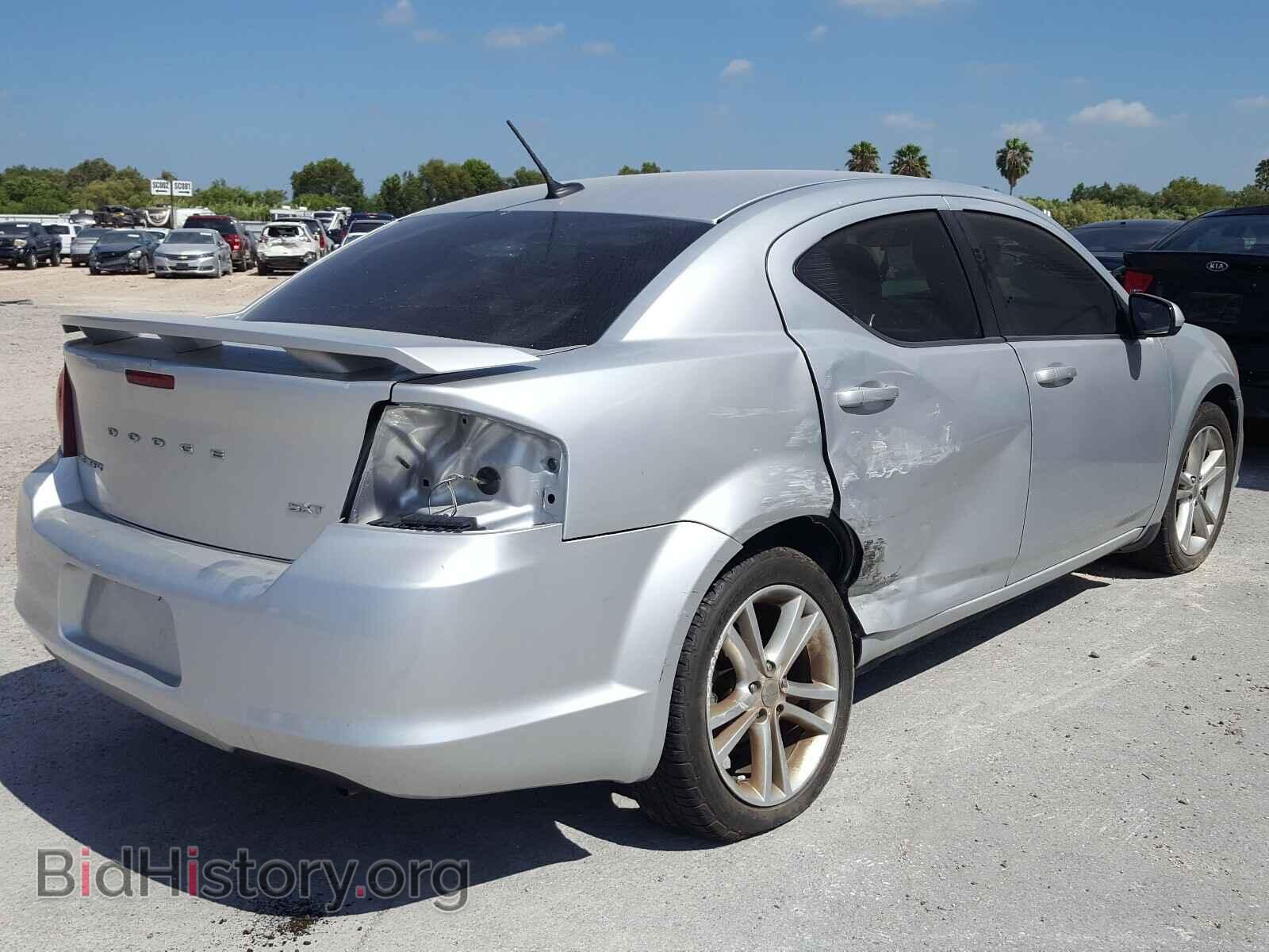2011 DODGE AVENGER - VIN: 1B3BD1FB5BN557621 - Фото 4