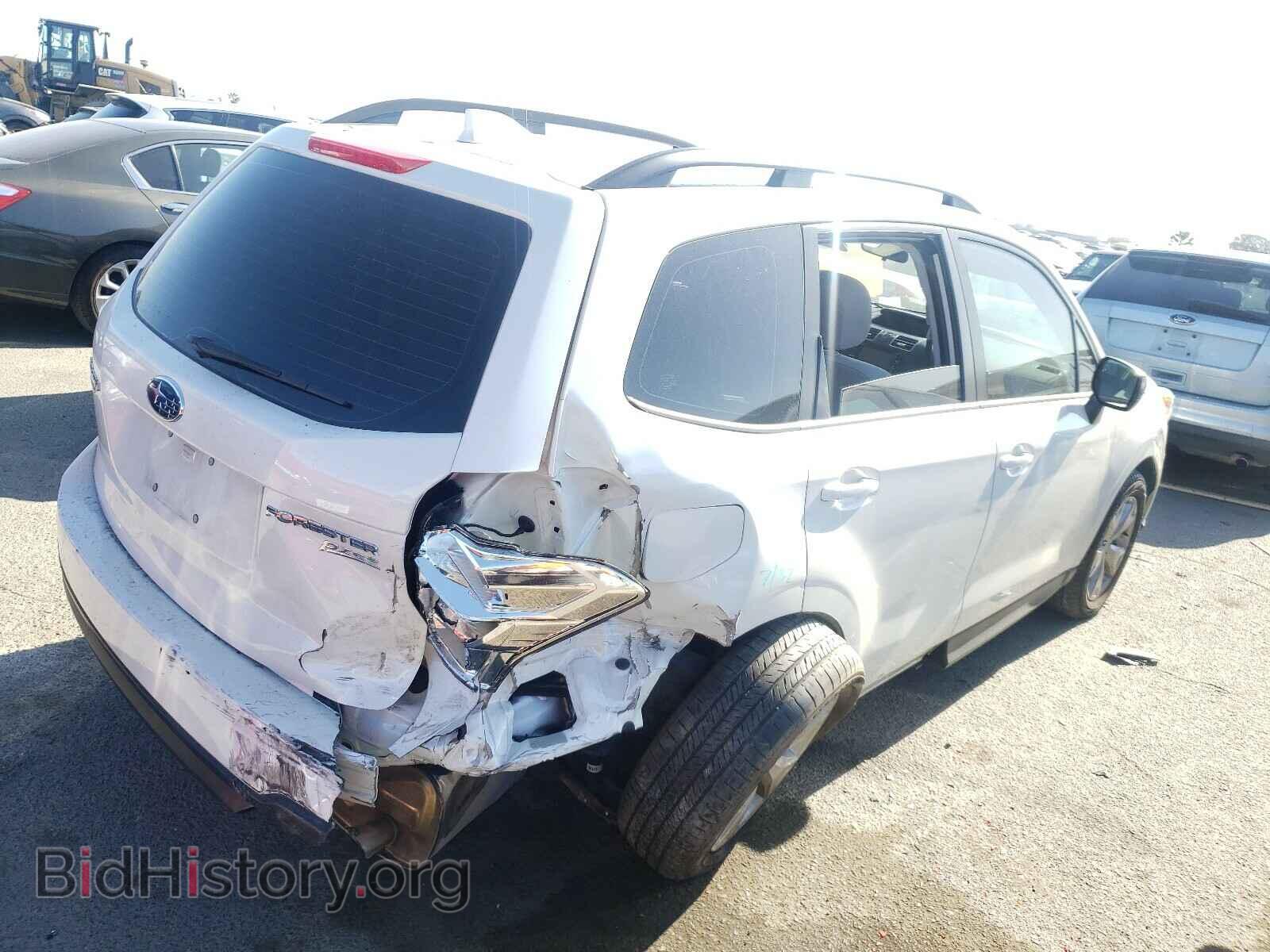 2016 SUBARU FORESTER - VIN: JF2SJABC2GH407401 - Фото 4