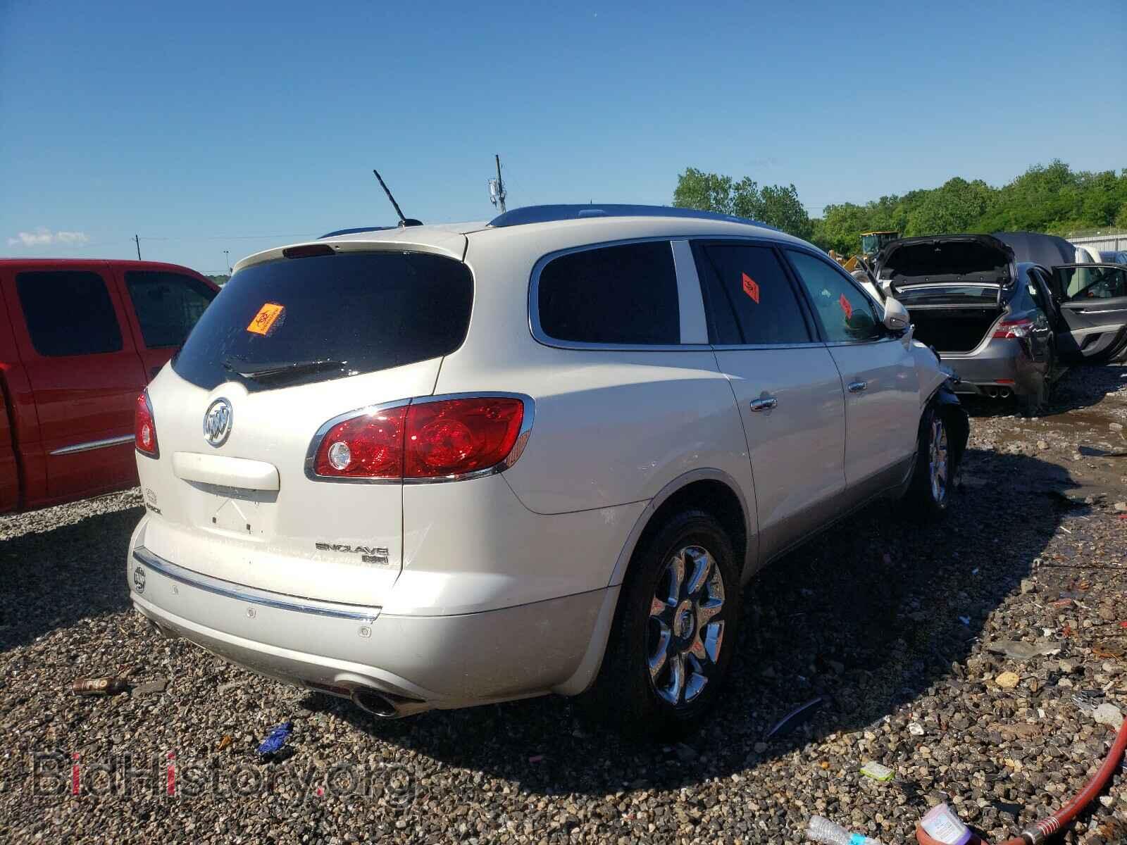 2010 BUICK ENCLAVE - VIN: 5GALRCED4AJ158791 - Фото 4