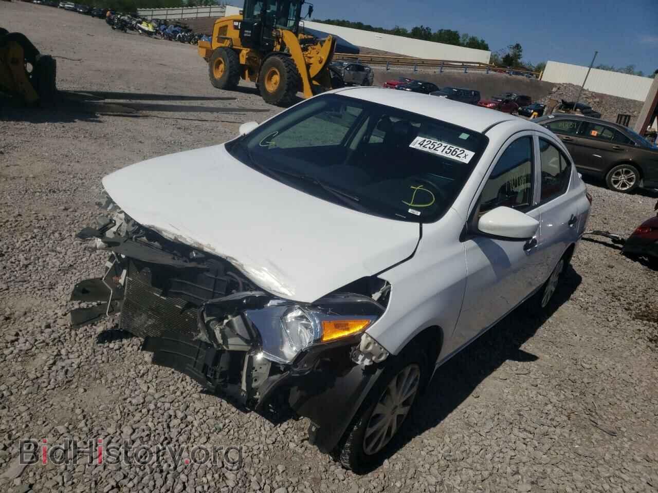 2016 NISSAN VERSA - VIN: 3N1CN7AP1GL912851 - Фото 2