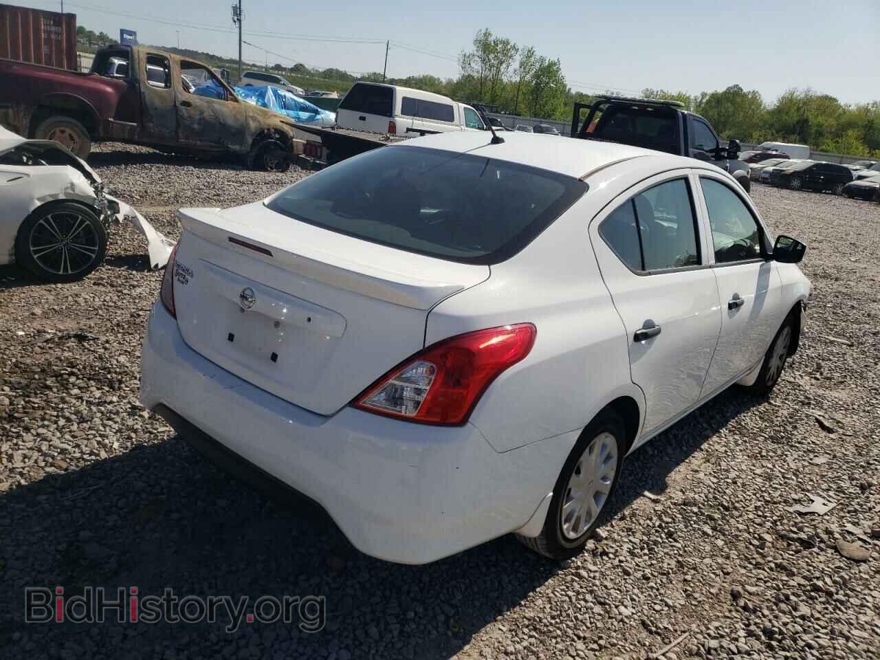 2016 NISSAN VERSA - VIN: 3N1CN7AP1GL912851 - Фото 4