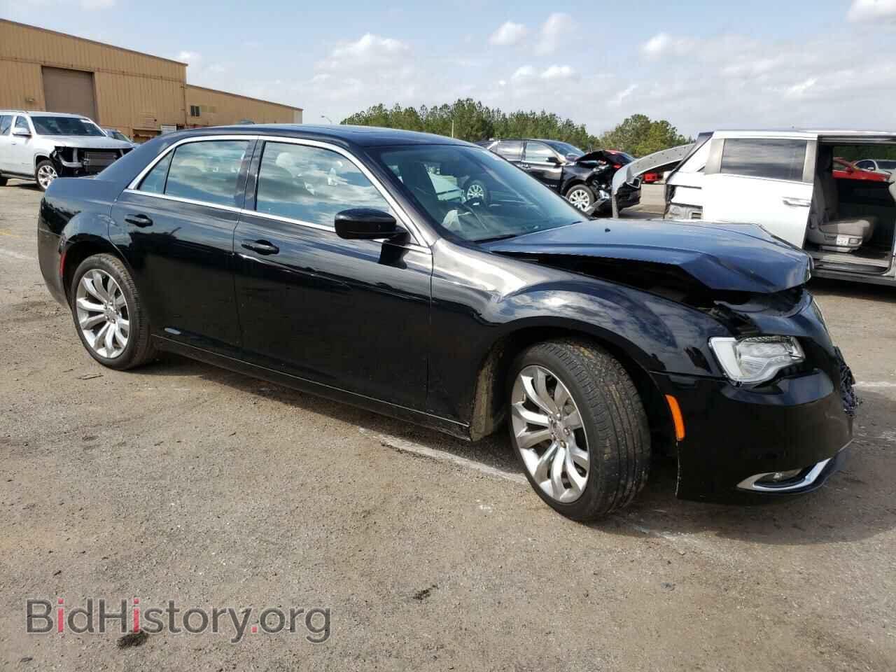 2016 CHRYSLER 300 - VIN: 2C3CCAAG3GH313608 - Фото 4