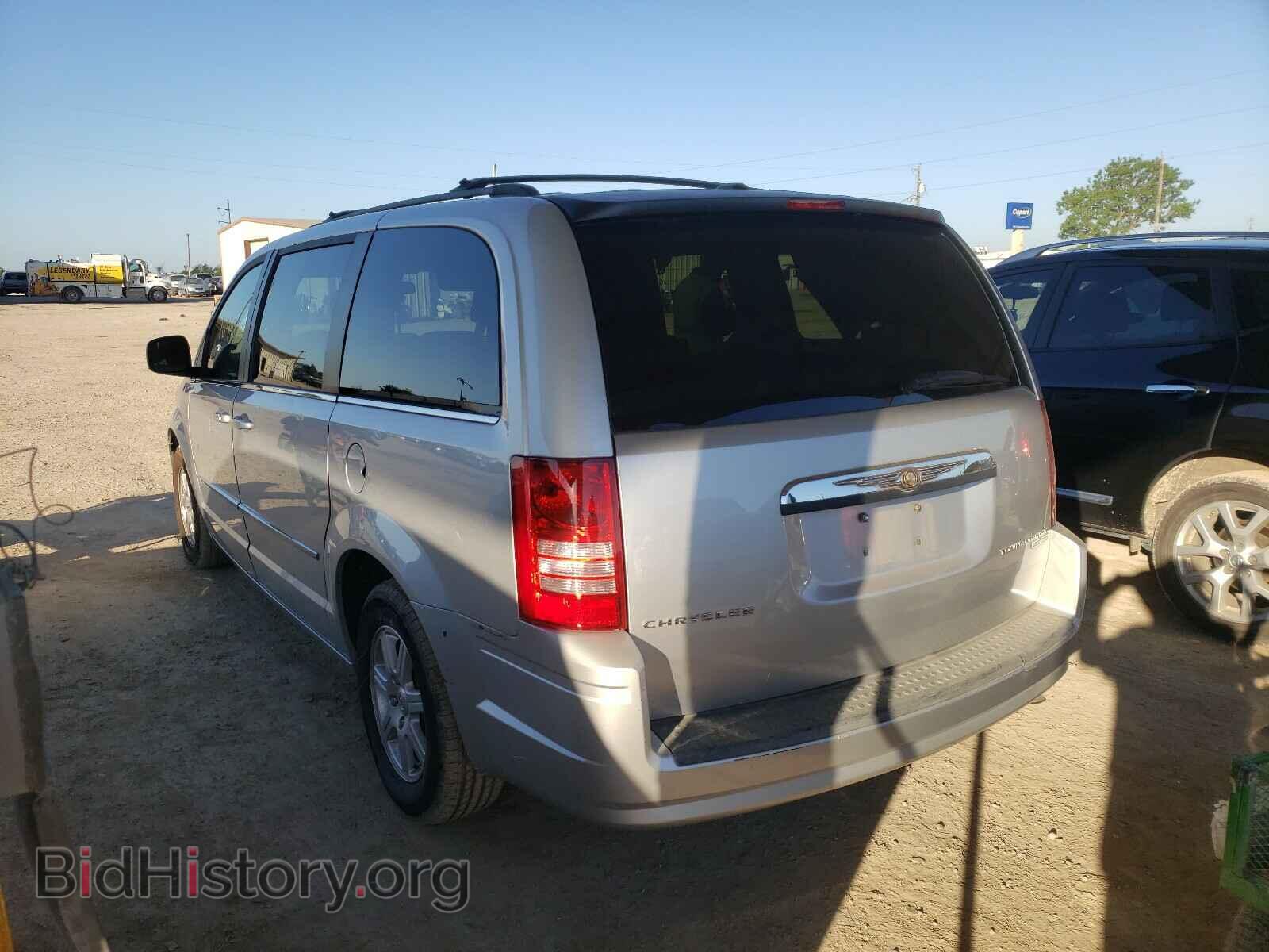 2010 CHRYSLER MINIVAN - VIN: 2A4RR5D13AR142020 - Фото 3