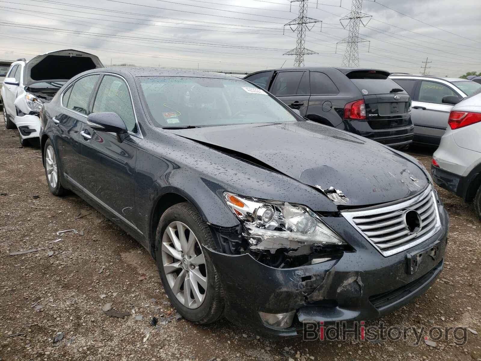 Photo JTHCL5EF5A5006460 - LEXUS LS460 2010