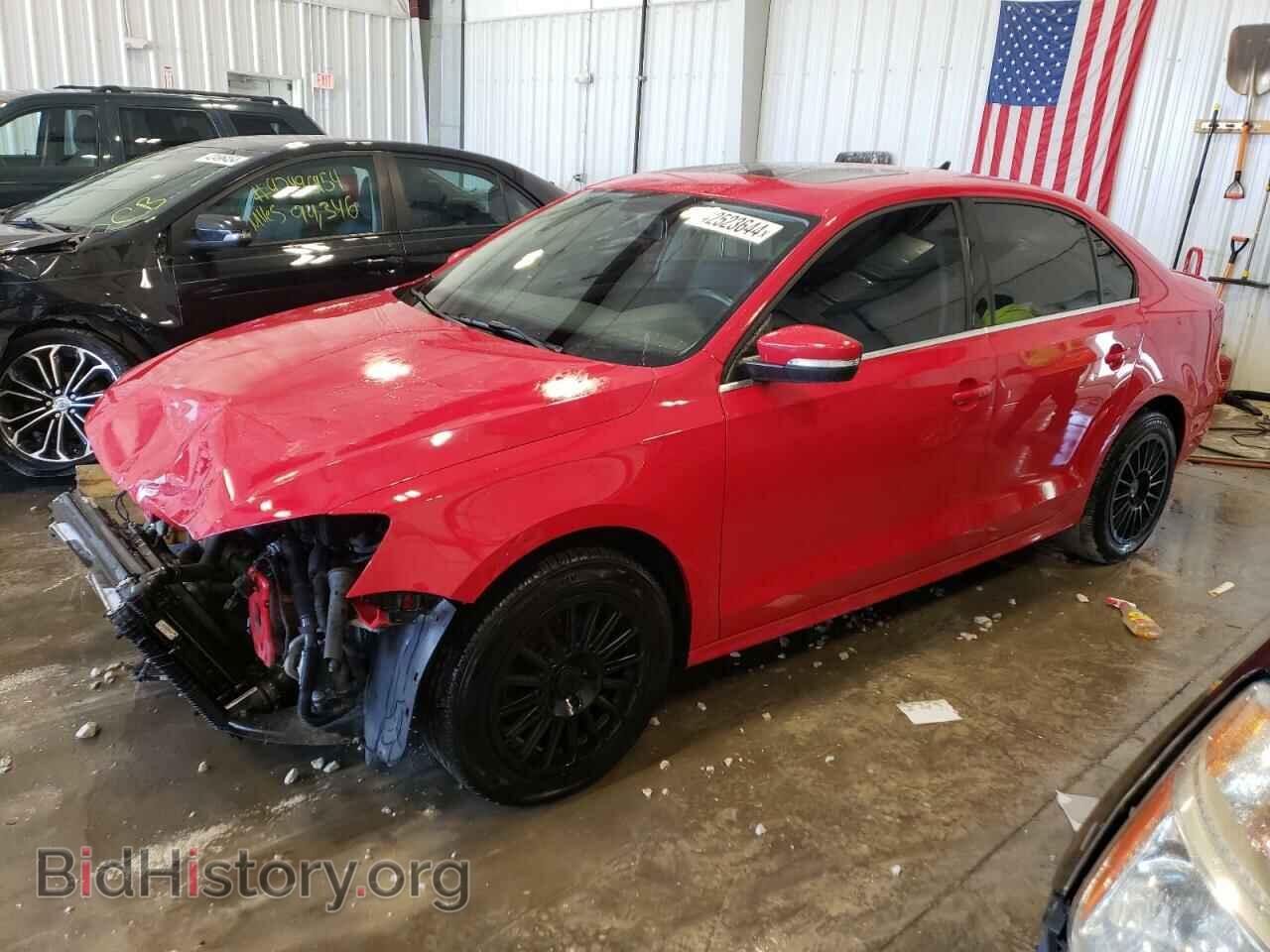 Фотография 3VWD17AJ7EM375349 - VOLKSWAGEN JETTA 2014