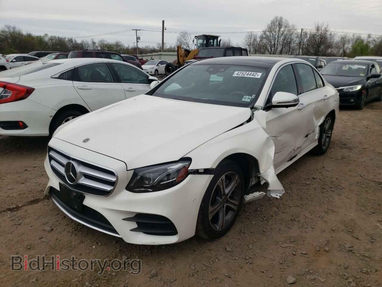 2019 MERCEDES-BENZ E-CLASS - VIN: WDDZF4KB1KA672955 - Фото 2