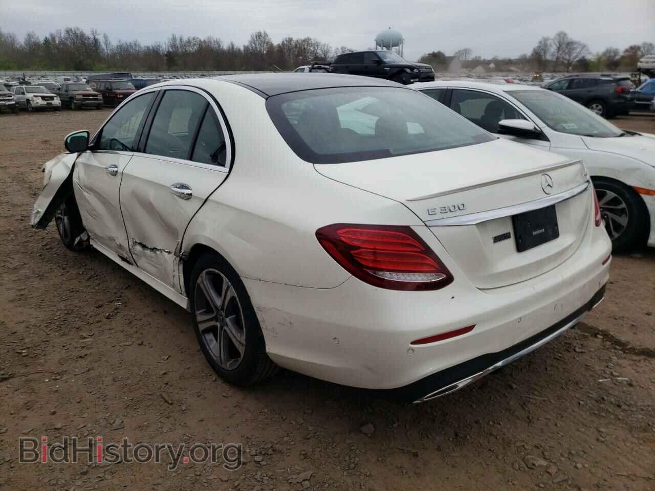 2019 MERCEDES-BENZ E-CLASS - VIN: WDDZF4KB1KA672955 - Фото 3