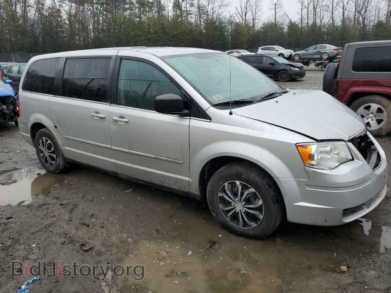 2010 CHRYSLER MINIVAN - VIN: 2A4RR4DE1AR136200 - Photo 4
