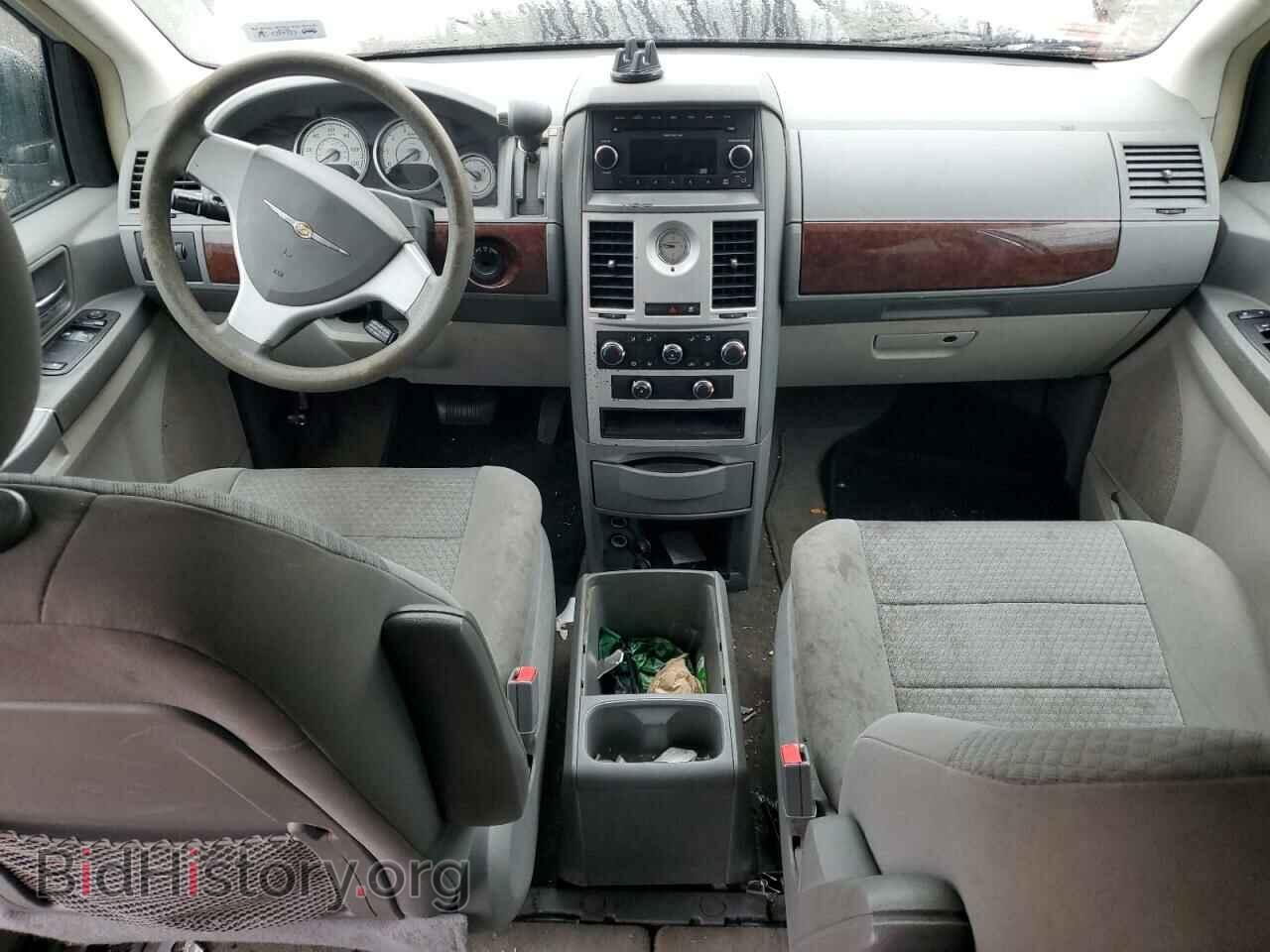 2010 CHRYSLER MINIVAN - VIN: 2A4RR4DE1AR136200 - Photo 8