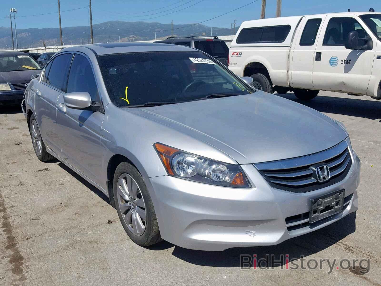 Photo 1HGCP2F73CA024785 - HONDA ACCORD 2012