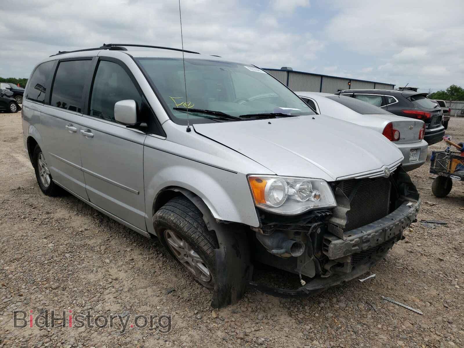 Photo 2A4RR5D19AR235494 - CHRYSLER MINIVAN 2010