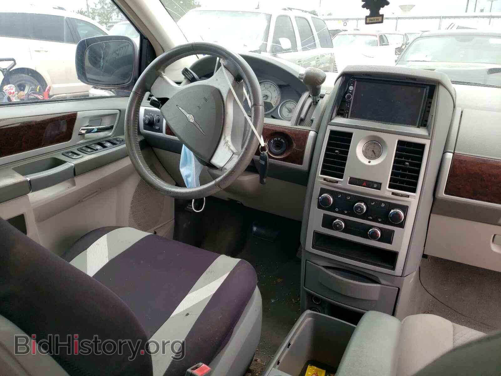 2010 CHRYSLER MINIVAN - VIN: 2A4RR5D19AR235494 - Фото 10