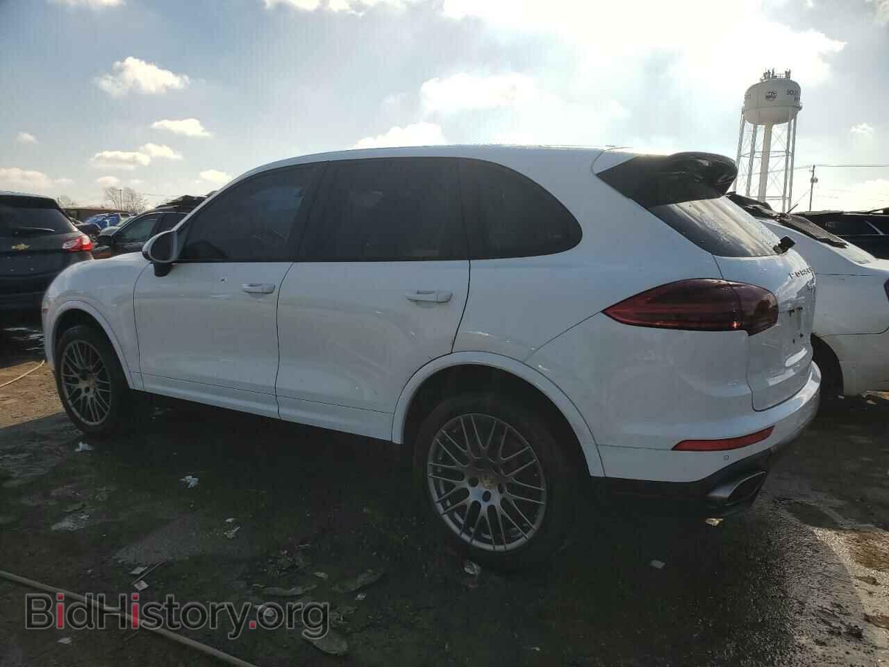 2017 PORSCHE CAYENNE - VIN: WP1AA2A24HKA86635 - Фото 2