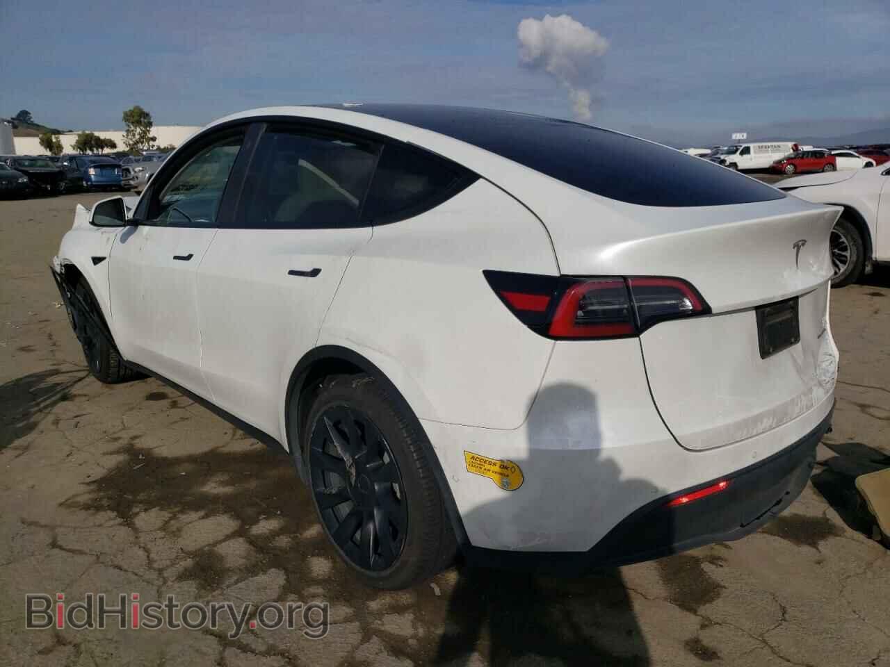 2021 TESLA MODEL Y - VIN: 5YJYGAEE2MF283761 - Фото 2