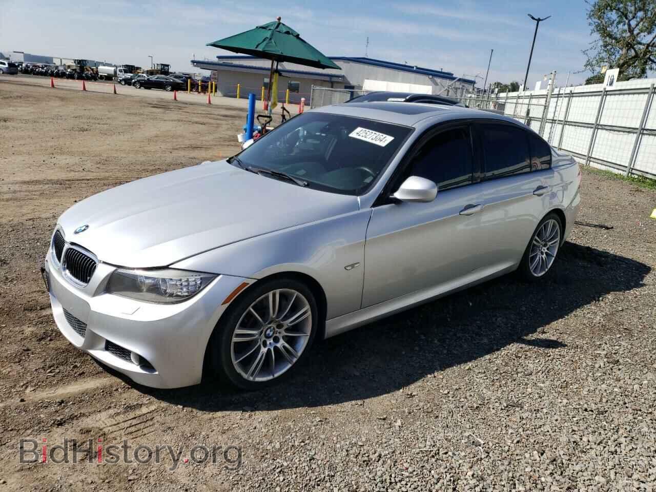Photo WBAPM5C55BE577858 - BMW 3 SERIES 2011