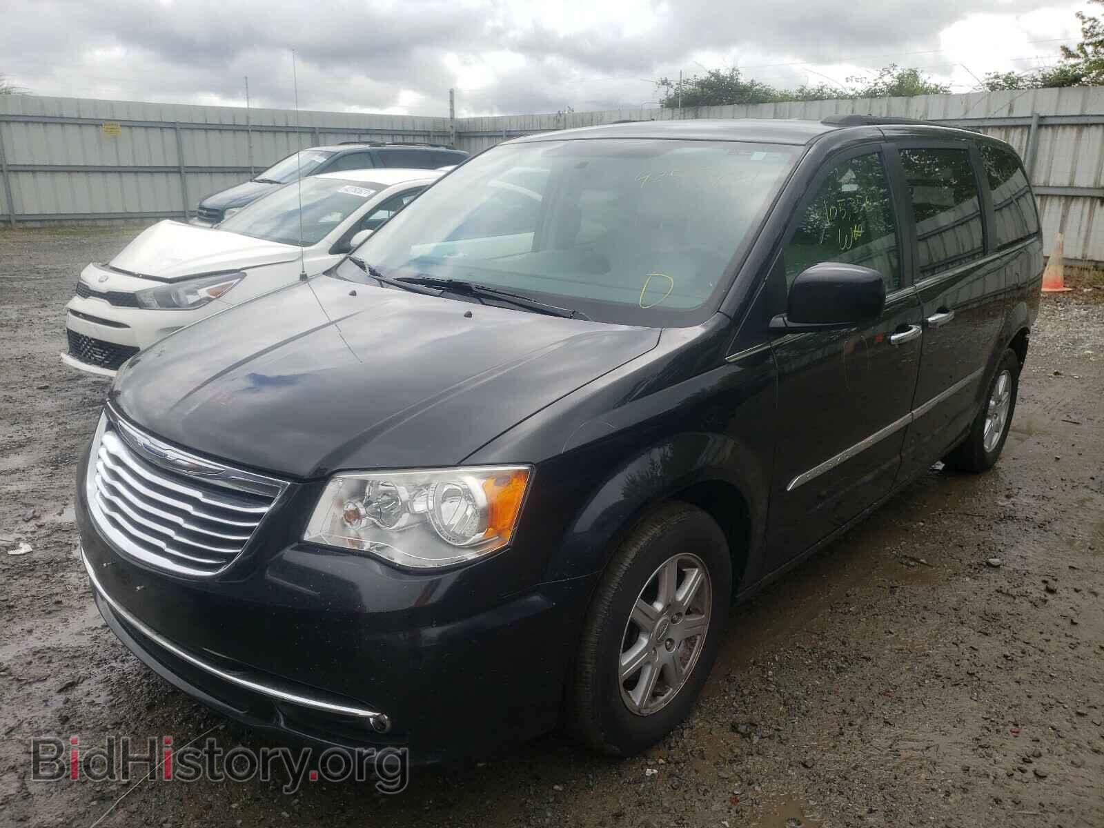 2013 CHRYSLER MINIVAN - VIN: 2C4RC1BG1DR519388 - Photo 2