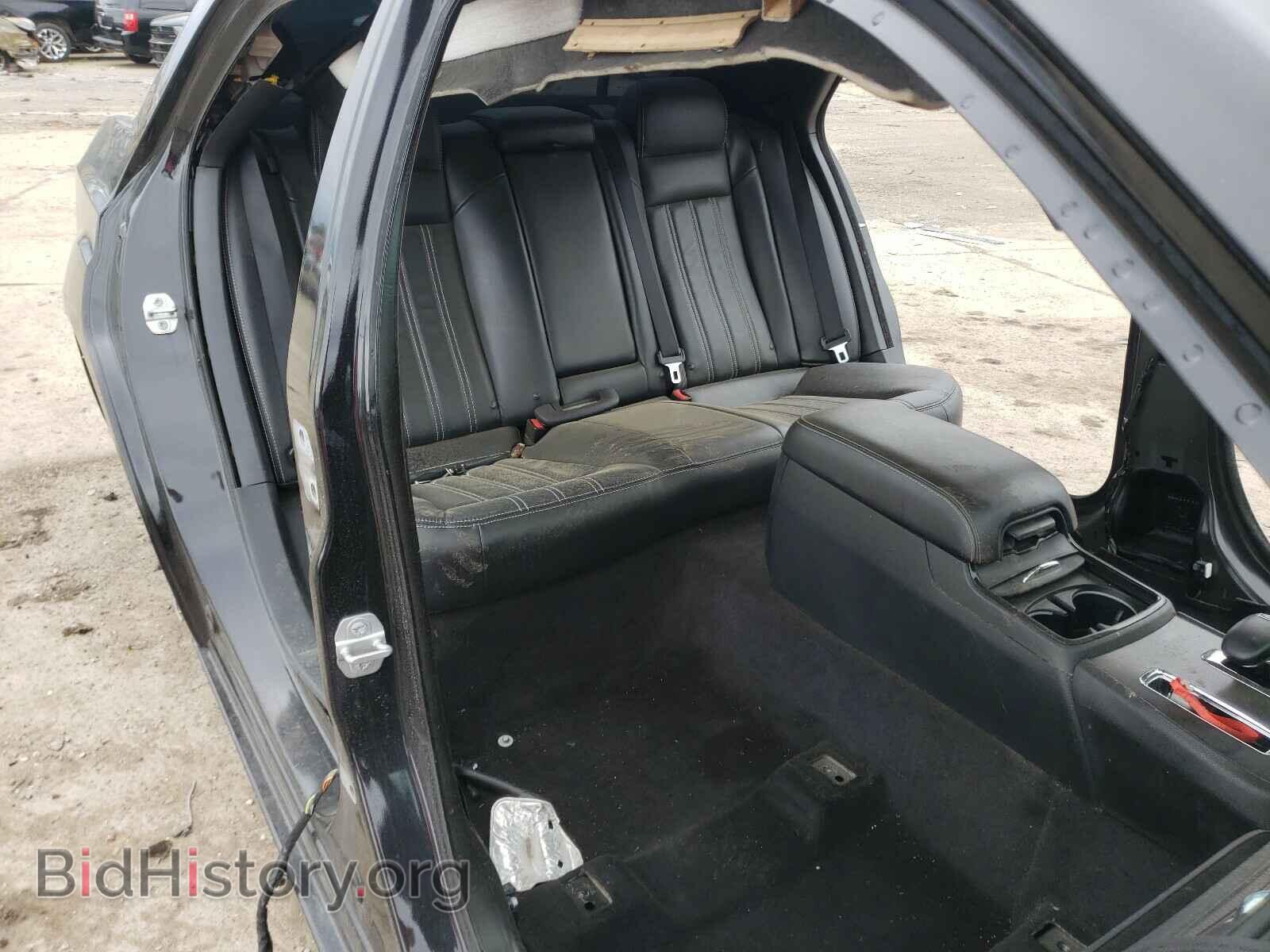 2014 CHRYSLER 300 - VIN: 2C3CCAGG6EH352844 - Фото 10