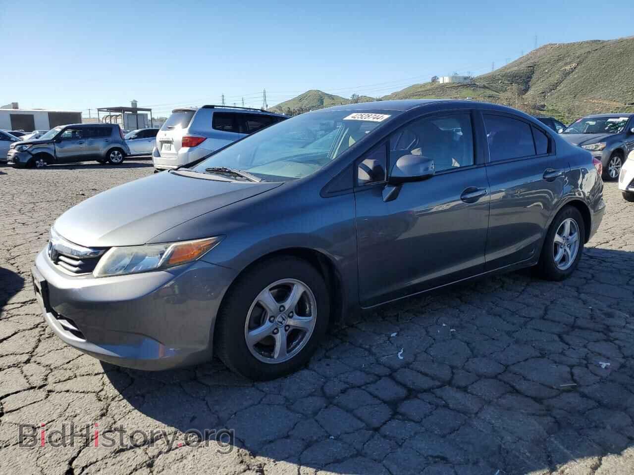 Фотография 19XFB5F58CE000151 - HONDA CIVIC 2012
