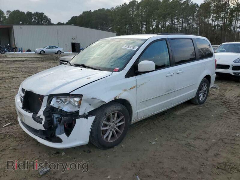 2014 Dodge CARAVAN SXT (VIN 2C4RDGCG5ER347558) — photo 1 of 13, Copart, damage: front end